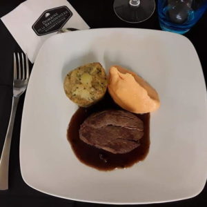 Tournedos de filet de Bœuf ( Race à Viande Origine Bretagne / Pays de Loire ), Sauce Marchand de Vin